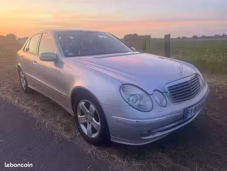 Mercedes-Benz Classe E E 220 2.1 CDI 150 Classic
