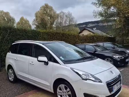 Peugeot 5008 2.0 HDi 150