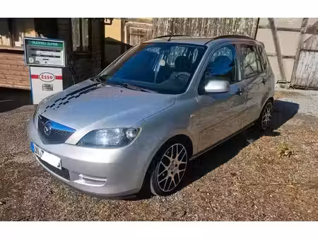 Mazda Mazda2 