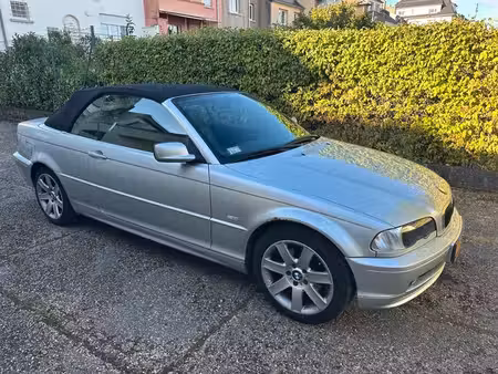 BMW Série 3 323i 2.5 170