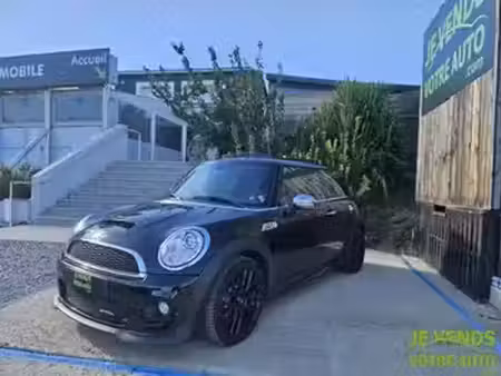 Mini Mini John Cooper Works 1.6 211