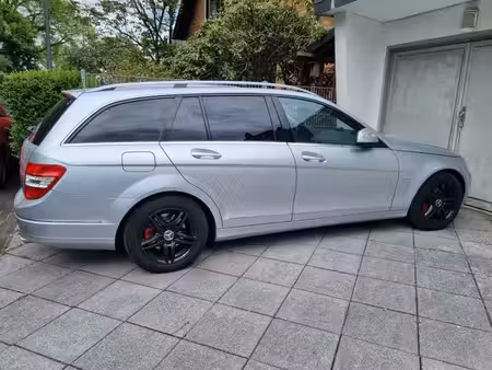 Mercedes-Benz Classe E 230 T 2.1 150 Classic