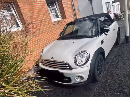 Mini Cabrio Cooper 1.6 122
