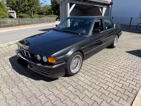 BMW Série 7 735i