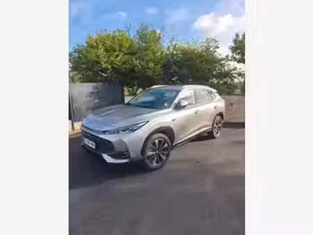MG EHS 1.5 224 Luxury