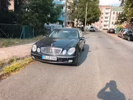 Mercedes-Benz Classe E E 220 2.1 150