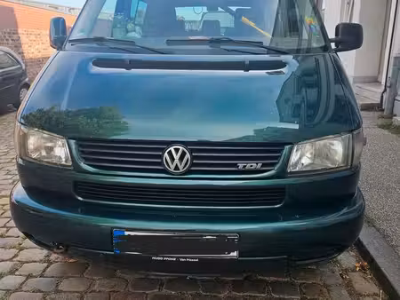 Volkswagen Transporter T4 2.5 TDI 102