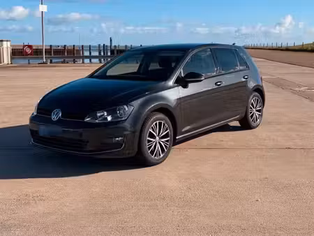 Volkswagen Golf 1.2 TSI 110