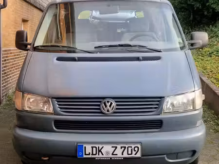 Volkswagen Transporter T4 2.5 TDI 102