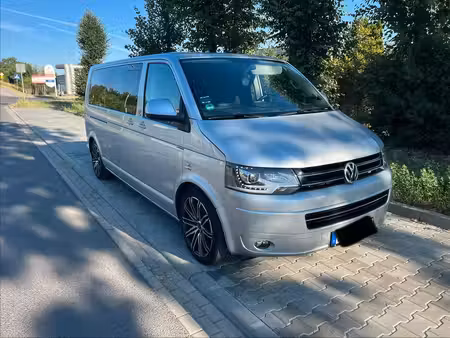 Volkswagen Transporter T5 2.0 TDI 140