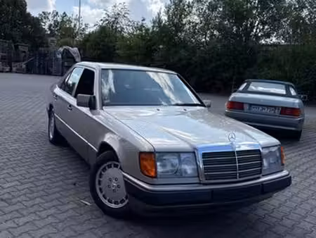 Mercedes-Benz Classe E 300 E