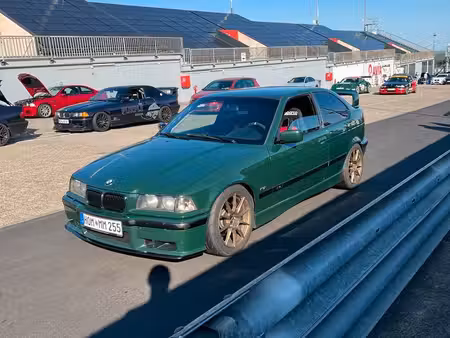 BMW Série 3 323i 2.5 170
