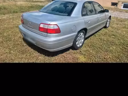 Opel Omega 