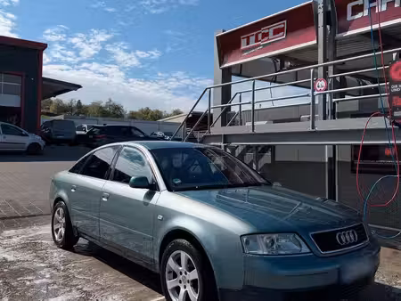 Audi A6 V6 2.8 193