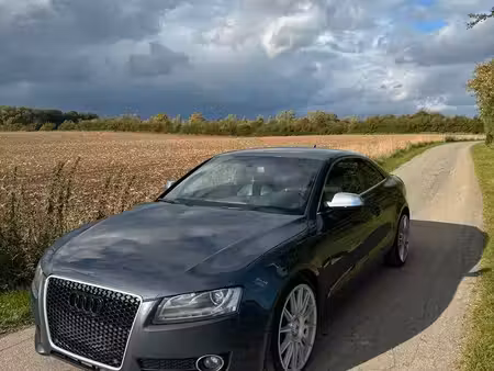 Audi A5 2.0 TFSI 211 S line