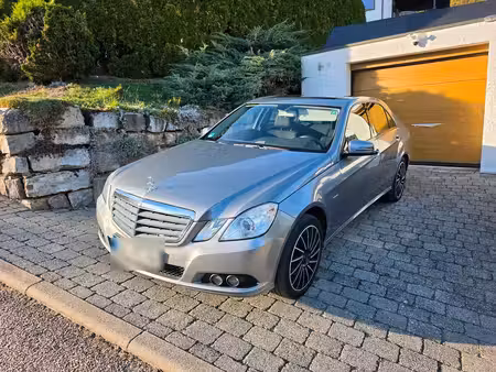 Mercedes-Benz Classe E E 200 1.8
