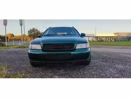 Audi A4 1.8 125