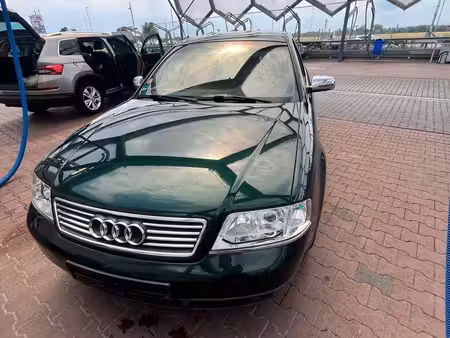 Audi A6 V6 2.8 193