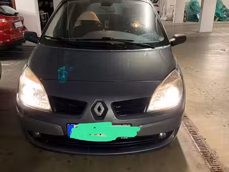 Renault Scénic 1.9 dCi 130