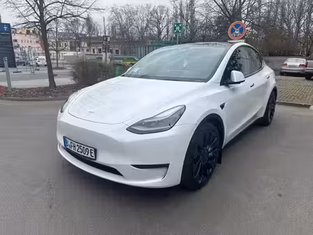 Tesla Model Y Performance 4x4