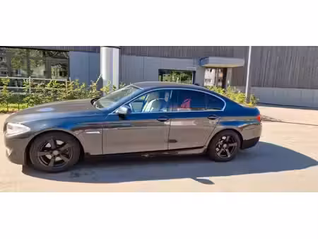 BMW Série 5 523i 3.0 204