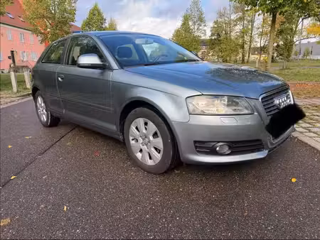 Audi A3 1.6 102