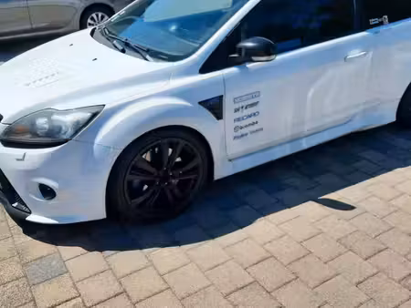 Ford Focus RS 2.5 305