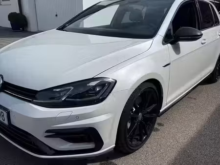 Volkswagen Golf R 2.0 TSI 300 Performance 4Motion