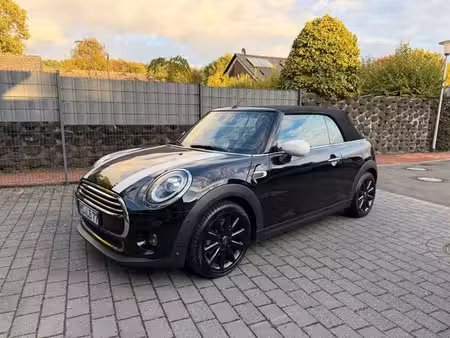 Mini Cabrio Cooper 1.5 136