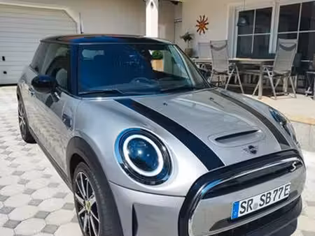 Mini Mini Cooper SE 184 Classic