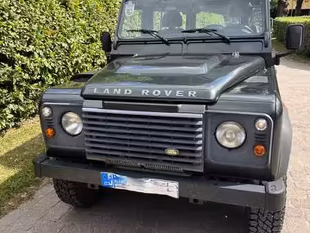 Land Rover Defender TD4 2.2 122 Station Wagon 4x4