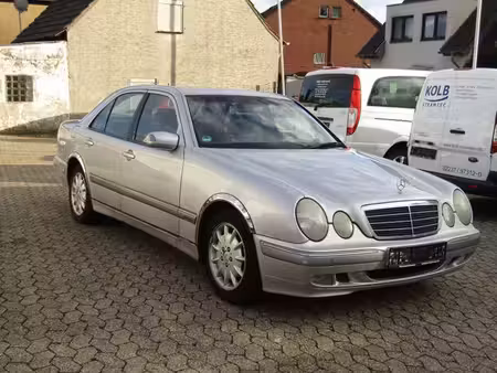 Mercedes-Benz Classe E E 240 V6 2.6 170 Elegance
