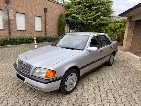 Mercedes-Benz Classe C C 180