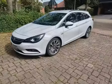 Opel Astra 1.6 CDTI 160 Dynamic