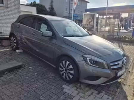 Mercedes-Benz Classe A A 180 1.6 122
