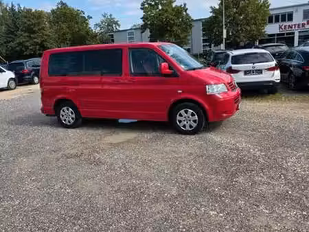 Volkswagen Transporter T5 2.5 TDI 174