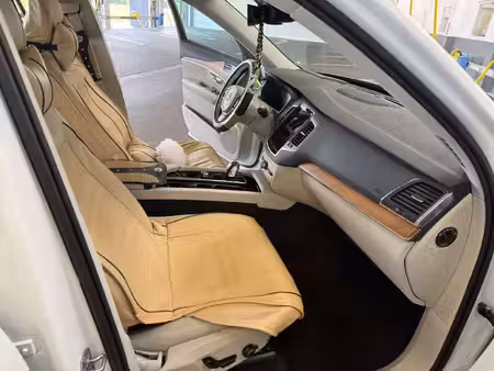 Volvo XC90 2.0 235 Plus 4x4