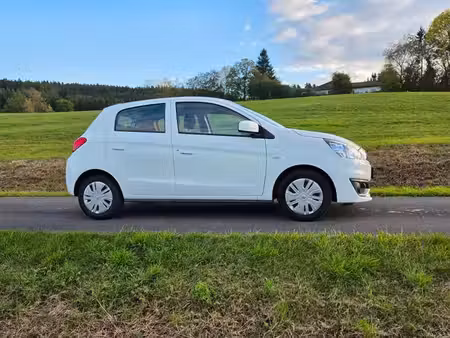 Mitsubishi Space Star 1.0 71