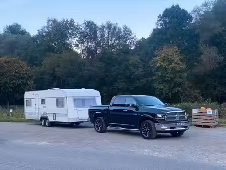 Dodge RAM 1500 V8 5.7