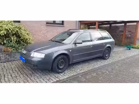 Audi A6 V6 2.5 TDI 155