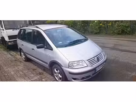 Volkswagen Sharan 2.0 115