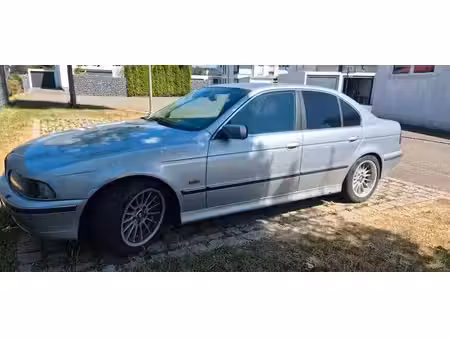 BMW Série 5 523i 2.5 170