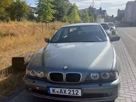 BMW Série 3 325i 2.5 192