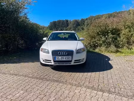 Audi A4 V6 2.7 TDI 180
