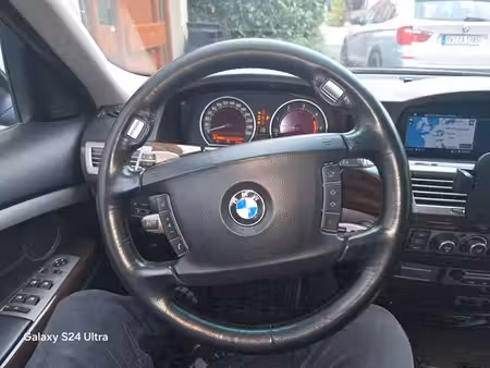 BMW Série 7 730d 3.0 231