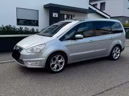 Ford Galaxy 2.2 TDCi 200