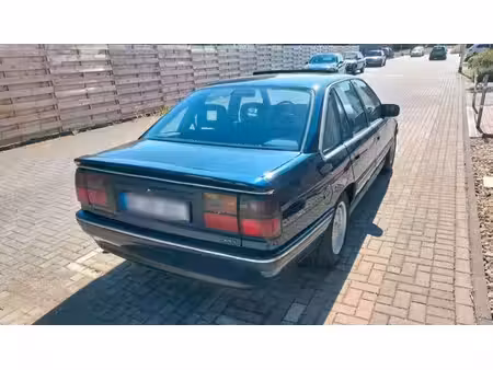 Opel Senator 