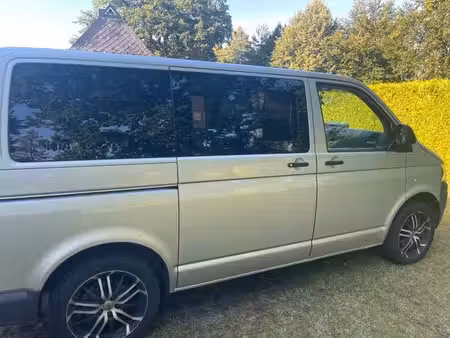 Volkswagen Transporter T5 2.0 TDI 114