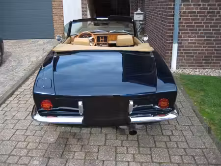 Fiat 124 Spider 2.0