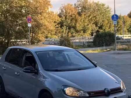Volkswagen Golf 1.2 TSI 105 Team